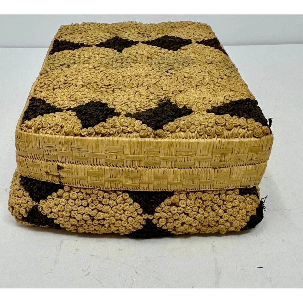 Vintage Hand Woven Raffia Straw Decorative Box Diamond Pattern Boho Decor‎ 6.5